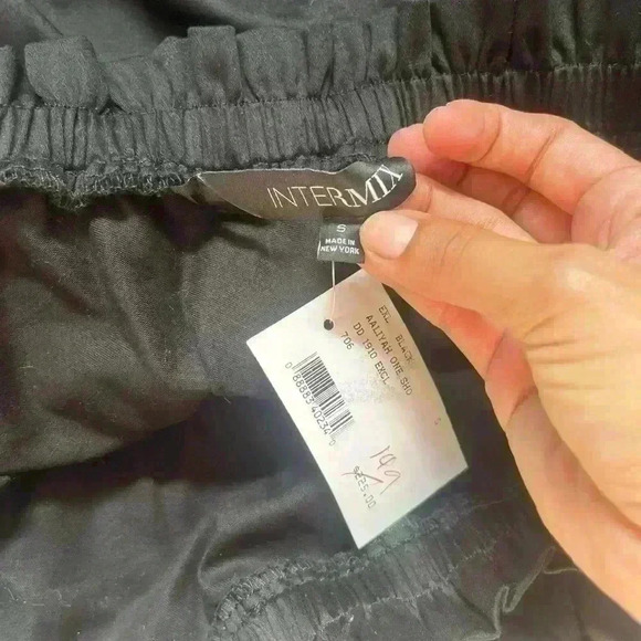 NWT Intermix Aaliyah One Shoulder Top - Picture 2 of 5